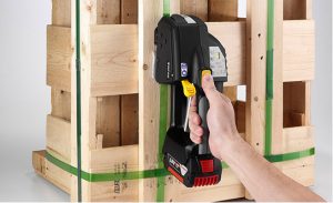 ماكينة تحزيم شنبر بالبطارية MB820 16-19mm (5/8" إلى 3/4") لشنبر PET وPP مع بطارية وشاحن